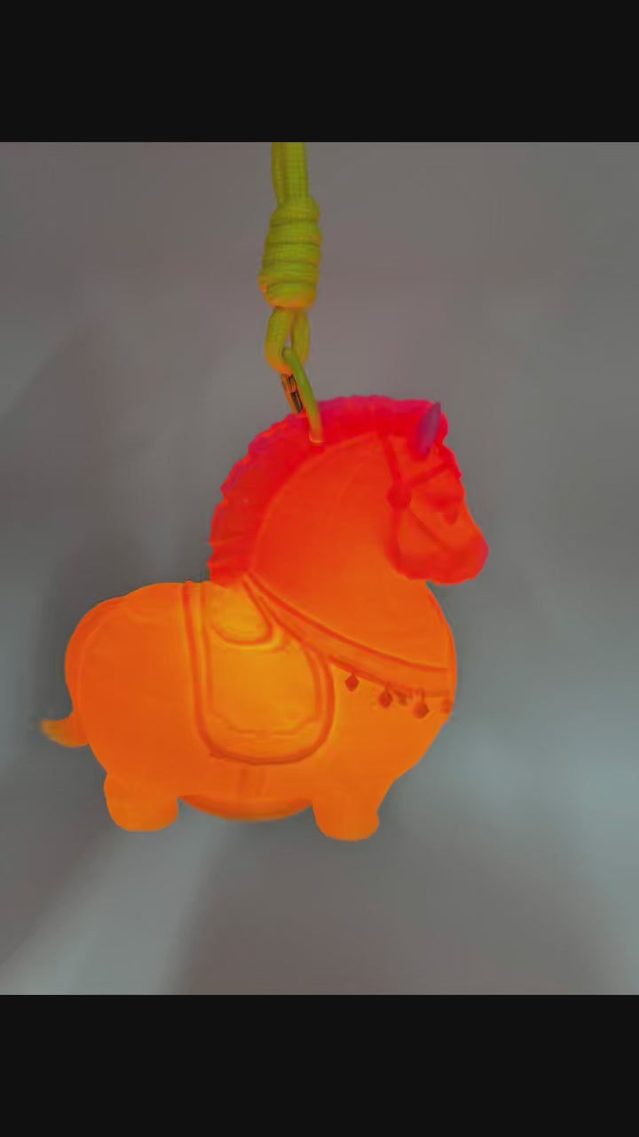 3D Printed Gold Chubby Horse Shaped Lamp Keychain Pendant Night Light Ambient Light Warm Light Button Battery